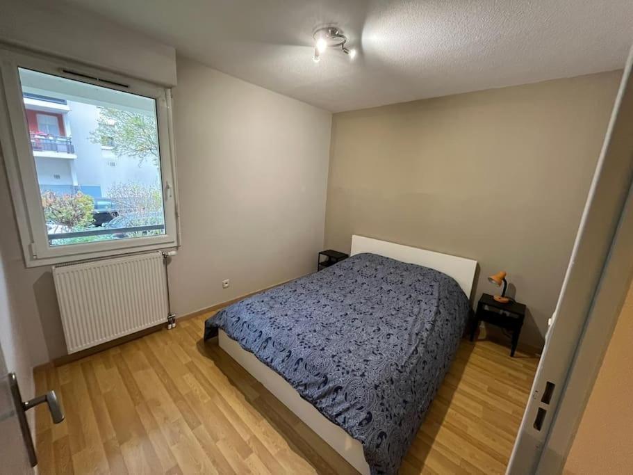 Ferienwohnung Charmant T2 + Parking Et Balcon Straßburg Exterior foto